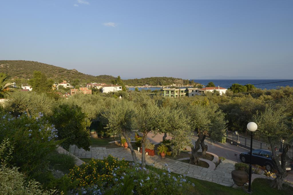 Aigli Apartments Néa Ankhíalos Esterno foto