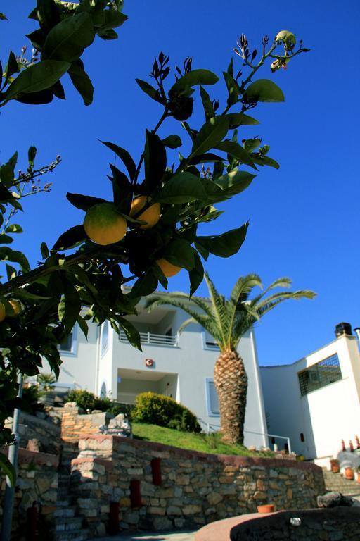 Aigli Apartments Néa Ankhíalos Esterno foto
